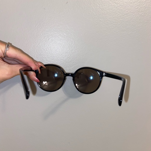 SOLD🌟 Two Pairs of Sunglasses - Picture 3 of 7